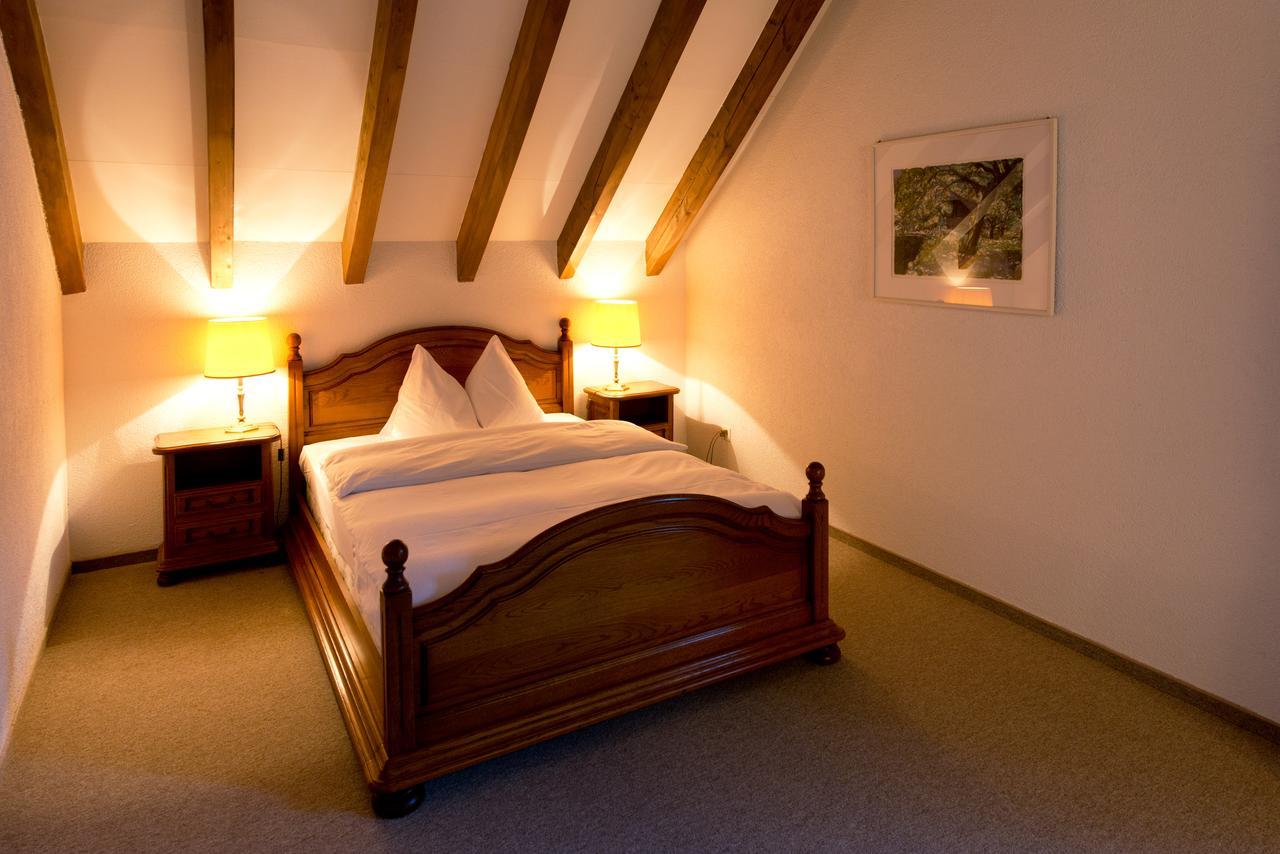 Landgasthof Zu Den Drei Sternen Brunegg Oda fotoğraf